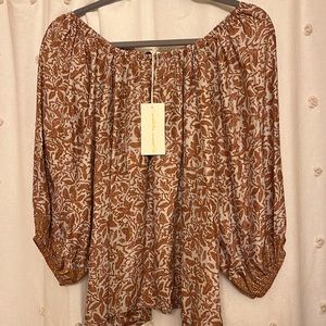 NWOT Natalie Martin silk top. Gorgeous print, perfect for Fall.